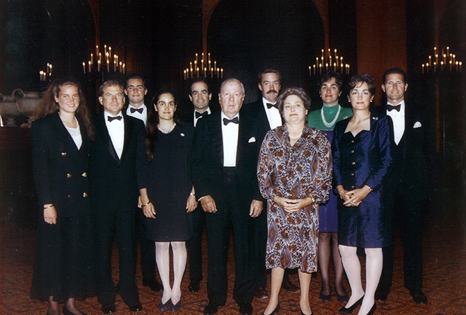 (L to R): Hilary Escher Foster, Walter G. Fuller, Thomas C. Escher Jr., Dagmar MT Sullivan, Walter H. Sullivan, III,<br>Walter H. Sullivan, Jr., Patrick F. Sullivan, Dagmar de Pins Sullivan, Erica Sullivan Fuller, Paula Sullivan Escher, Thomas C. Escher